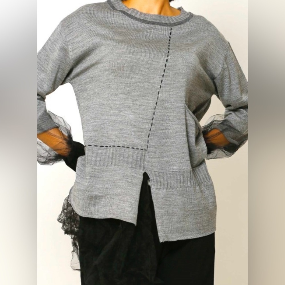 Tulle Detailed Sweater - Gray Melange
Black